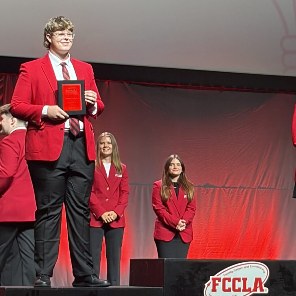 Student receives award